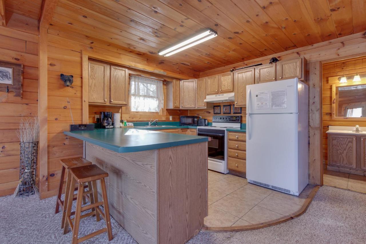 Wildwood Cove, 2 Bedrooms, Fireplace, Wifi, Jetted Tub, Hot Tub, Sleeps 6 Сивиървил Екстериор снимка