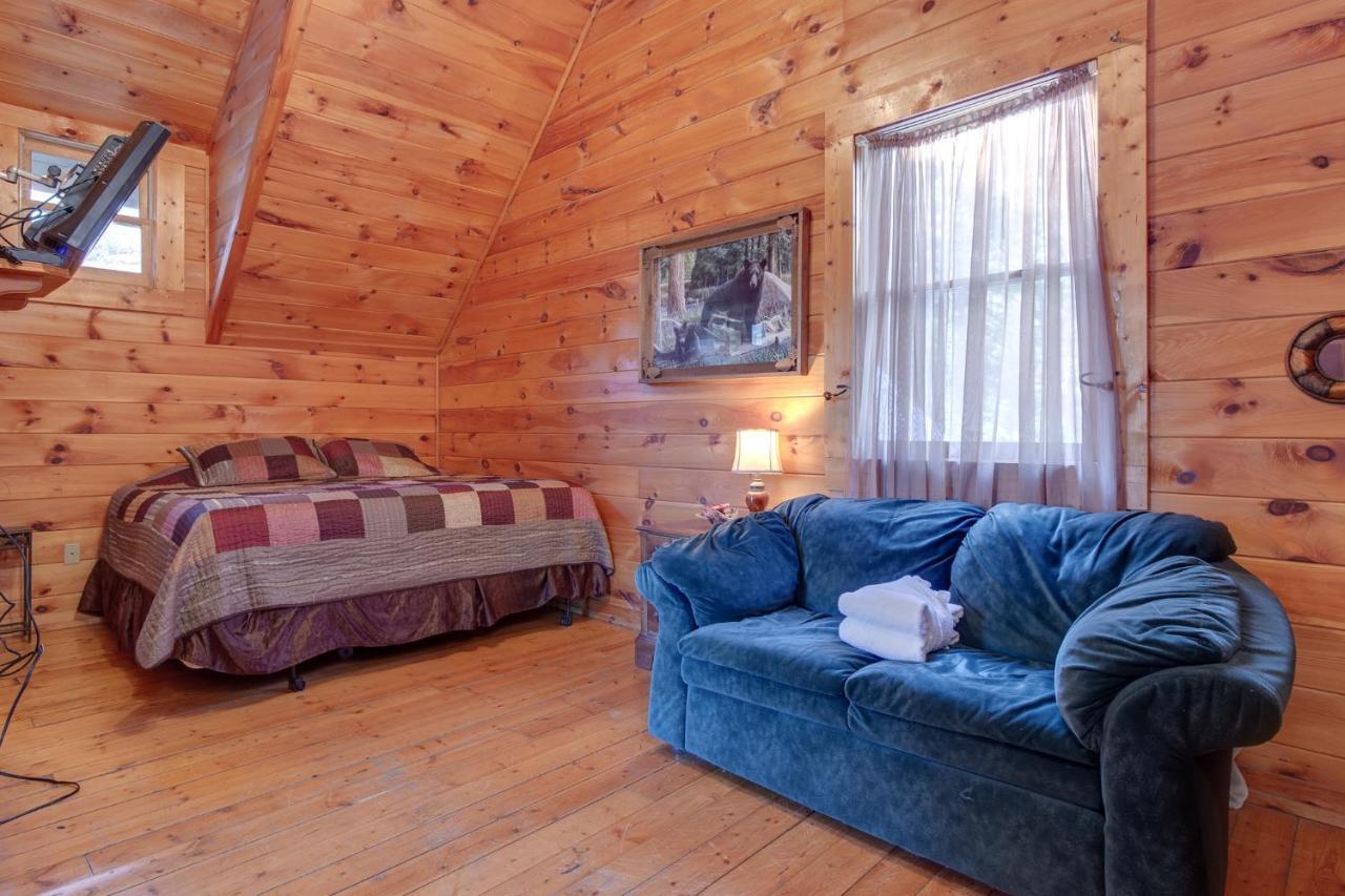 Wildwood Cove, 2 Bedrooms, Fireplace, Wifi, Jetted Tub, Hot Tub, Sleeps 6 Сивиървил Екстериор снимка