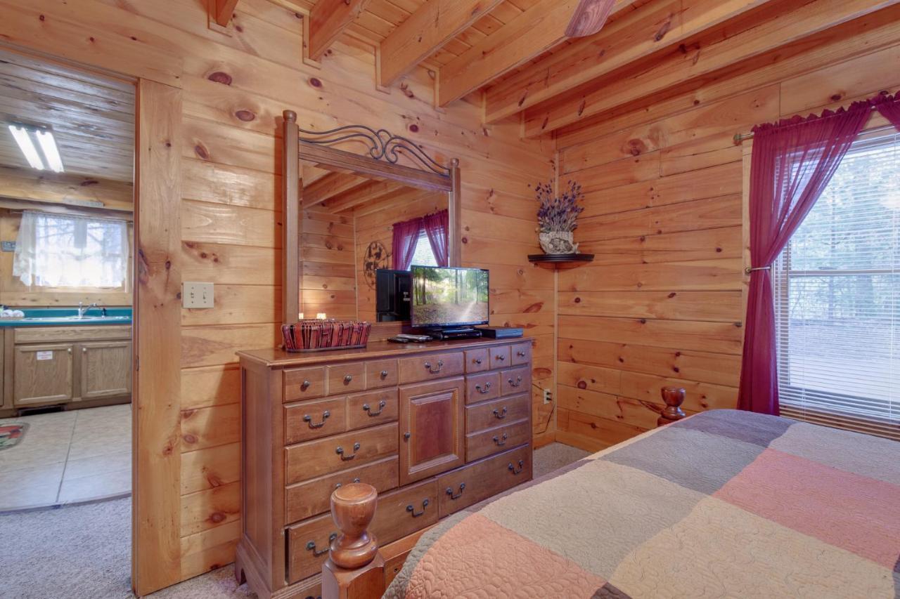 Wildwood Cove, 2 Bedrooms, Fireplace, Wifi, Jetted Tub, Hot Tub, Sleeps 6 Сивиървил Екстериор снимка